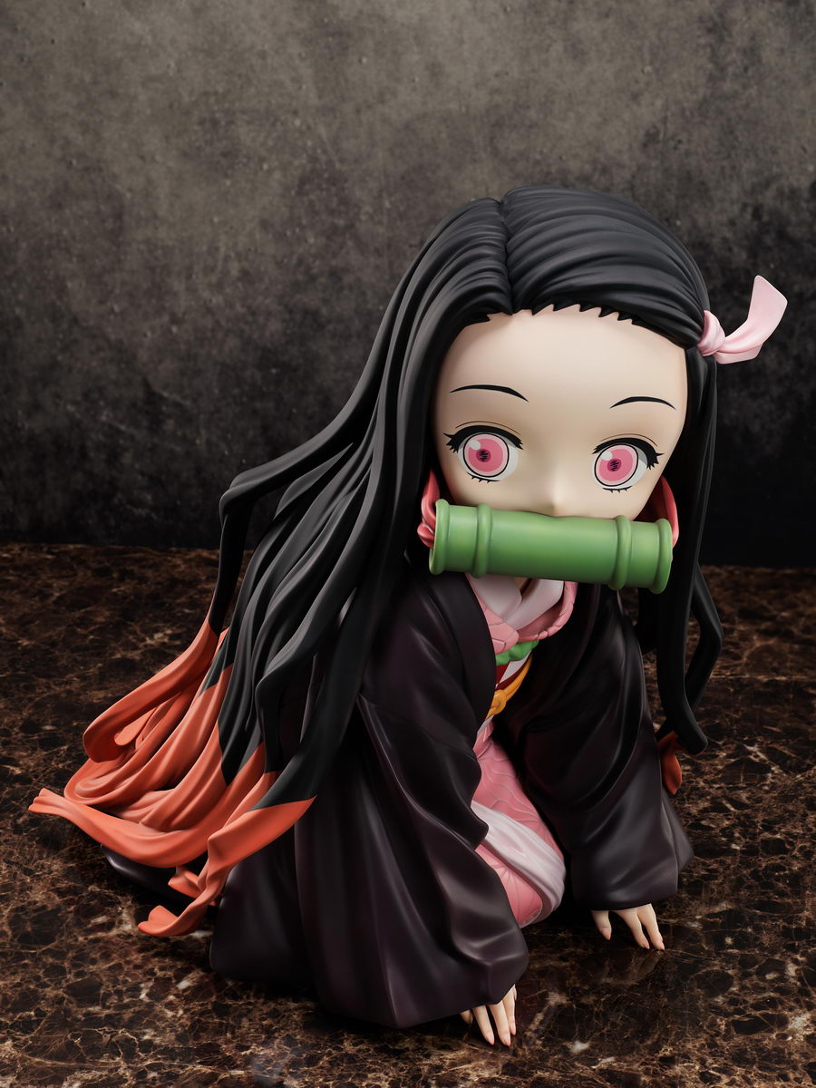 tiny nezuko figure